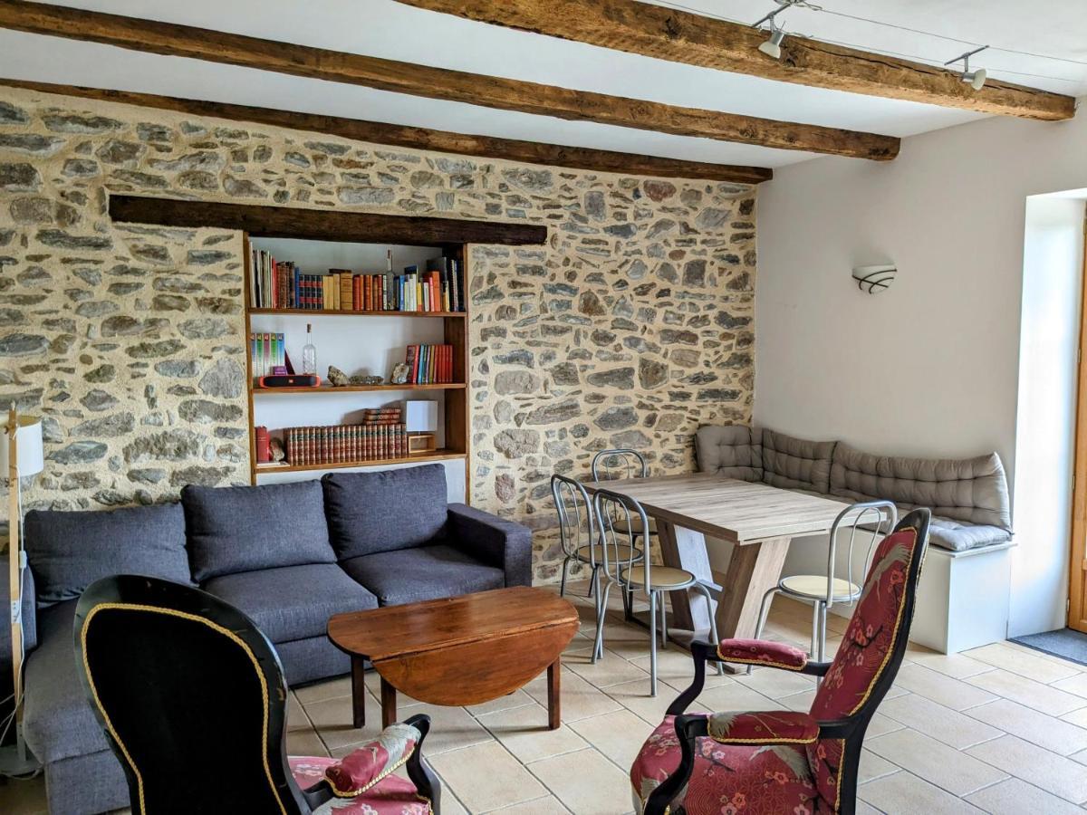 Villa Le Quatorze, Au Coeur De Najac Exterior foto